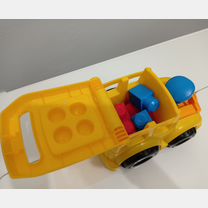 Машина mega bloks