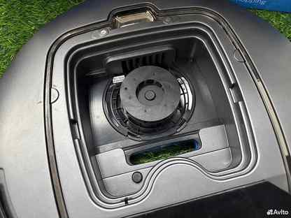 Робот-пылесос Philips FC8822/01 (Св24Б)